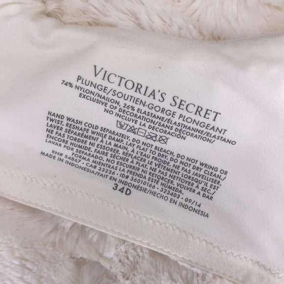 Lot of 3 Victoria’s Secret Bras 34D - Picture 5 of 5